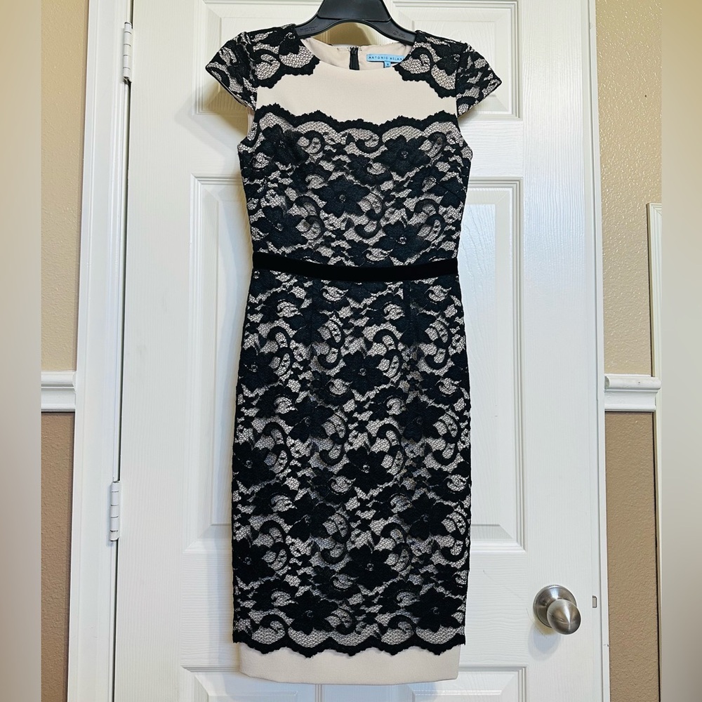 ANTONIO MELANI Lace Dress 🖤